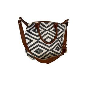 TRIBE ALIVE SHOULDER BLACK/WHITE COTTON FABIC BAG